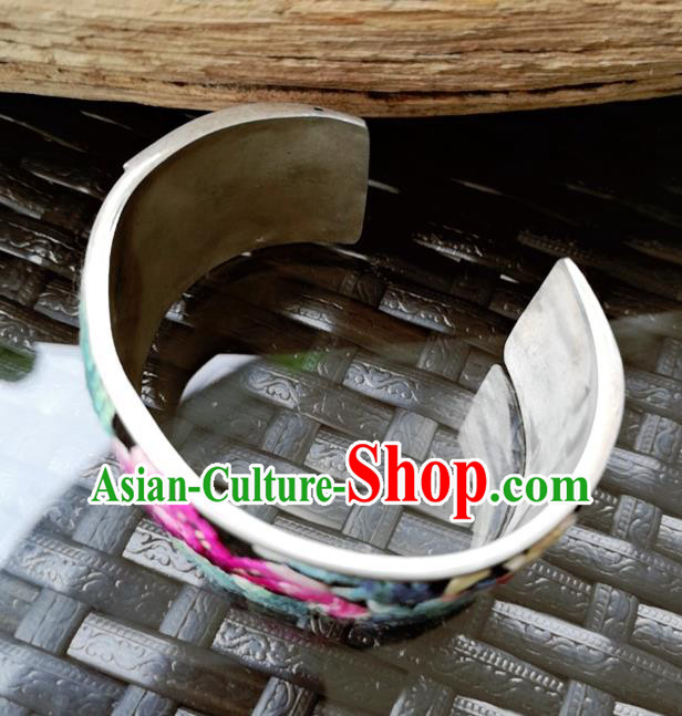 China Handmade Miao Ethnic Embroidered Bracelet Traditional National Silver Bangle Accessories China Handmade Miao Ethnic Embroidered Bracelet Traditional National Silver Bangle Accessories