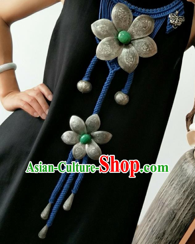 Handmade China National Silver Flowers Tassel Accessories Traditional Blue Sennit Necklet Handmade China National Silver Flowers Tassel Accessories Traditional Blue Sennit Necklet