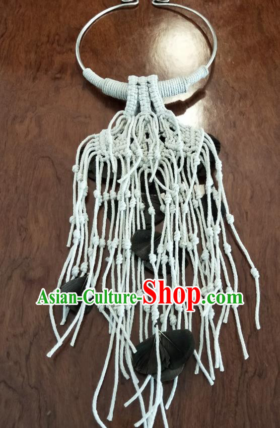 China National Peacock Feather Necklet Accessories Traditional Miao Ethnic Handmade Silver Necklace China National Peacock Feather Necklet Accessories Traditional Miao Ethnic Handmade Silver Necklace
