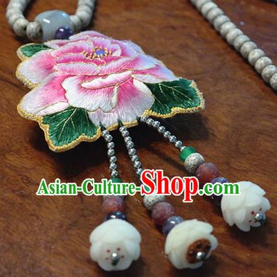 China Traditional Handmade Ethnic Women Jewelry Accessories National Tassel Necklet Miao Nationality Embroidered Peony Necklace