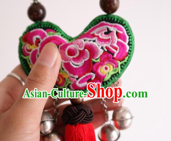 China Handmade Ethnic Red Tassel Necklace Traditional Miao Nationality Embroidered Accessories China Handmade Ethnic Red Tassel Necklace Traditional Miao Nationality Embroidered Accessories