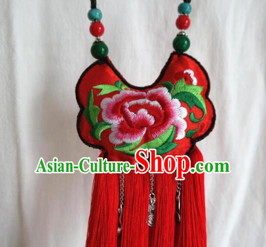 Handmade China National Red Tassel Longevity Lock Ethnic Accessories Embroidered Peony Necklace Handmade China National Red Tassel Longevity Lock Ethnic Accessories Embroidered Peony Necklace