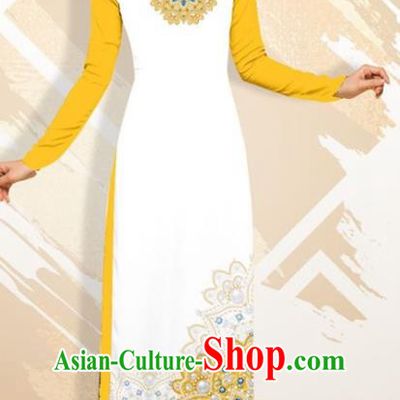 Asian Vietnam Classical Court Female Cheongsam Costumes Traditional Vietnamese Yellow Ao Dai Qipao Dress and Loose Pants