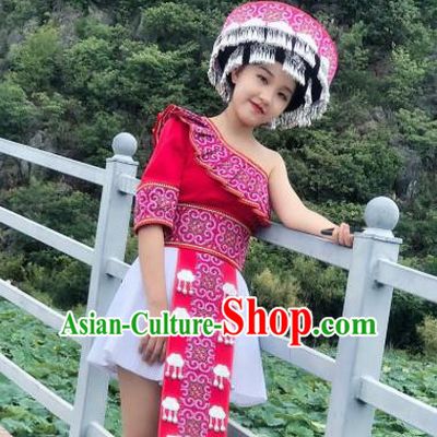 Top Quality Ethnic Women Red Short Dress China Yunnan Miao People Embroidered Costumes Miao Minority One Shoulder Clothing