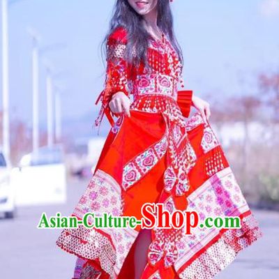 China Travel Photography Red Dress Miao Ethnic Bride Costumes Nationality Women Wedding Clothing with Headwear