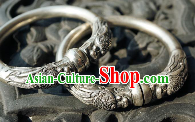 Chinese Traditional Silver Carving Dragon Bangle Accessories Handmade Bracelet Jewelry Chinese Traditional Silver Carving Dragon Bangle Accessories Handmade Bracelet Jewelry