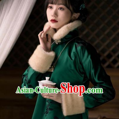 China Tang Suit Green Silk Jacket Traditional Upper Outer Garment Winter Clothing for Women