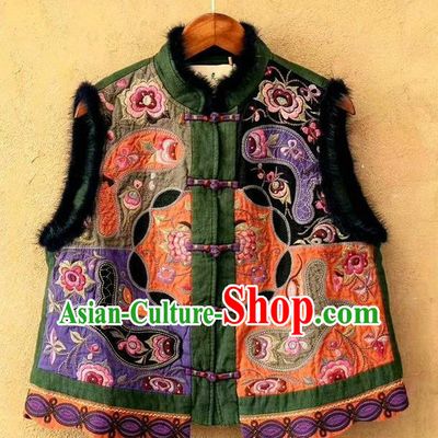 China National Green Flax Waistcoat Guizhou Ethnic Embroidered Vest Women Traditional Tang Suit Upper Outer Garment Clothing