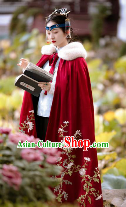 Chinese Traditional Qing Dynasty Costume Ancient Court Lady Embroidered Red Cloak Chinese Traditional Qing Dynasty Costume Ancient Court Lady Embroidered Red Cloak