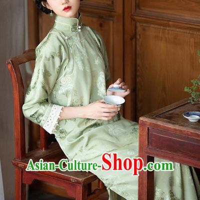 Republic of China Classical Qipao Dress Traditional National Costume Women Light Green Silk Cheongsam