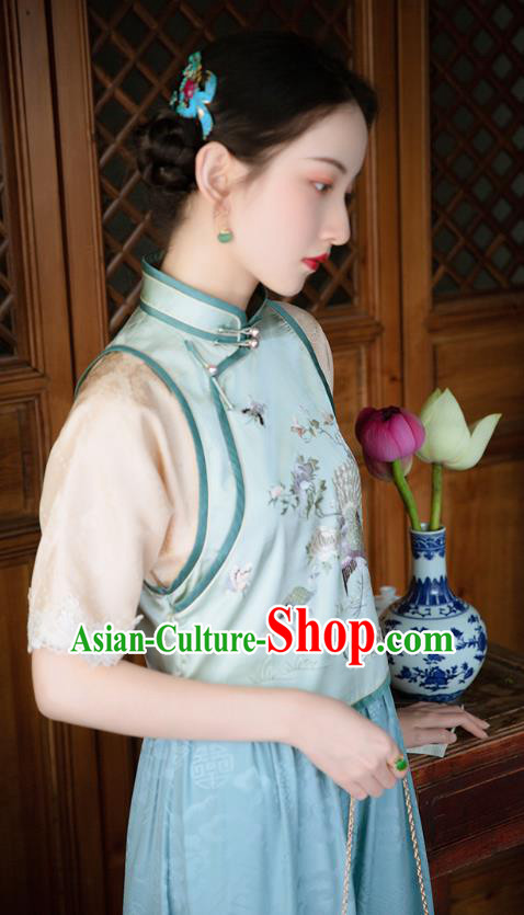 Chinese Classical Embroidered Light Green Dress Traditional National Costume Women Cheongsam Chinese Classical Embroidered Light Green Dress Traditional National Costume Women Cheongsam