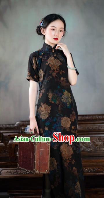 Asian Classical Cheongsam Republic of China Traditional Black Silk Qipao Dress National Costume Asian Classical Cheongsam Republic of China Traditional Black Silk Qipao Dress National Costume