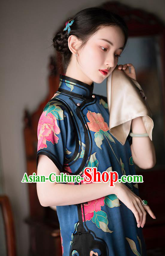 Chinese Classical Qipao Dress National Women Costume Traditional Deep Blue Silk Cheongsam Chinese Classical Qipao Dress National Women Costume Traditional Deep Blue Silk Cheongsam