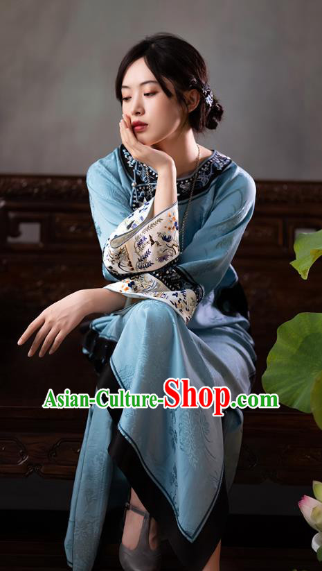 China Traditional Qing Dynasty Qipao Dress Embroidered Blue Silk Cheongsam China Traditional Qing Dynasty Qipao Dress Embroidered Blue Silk Cheongsam