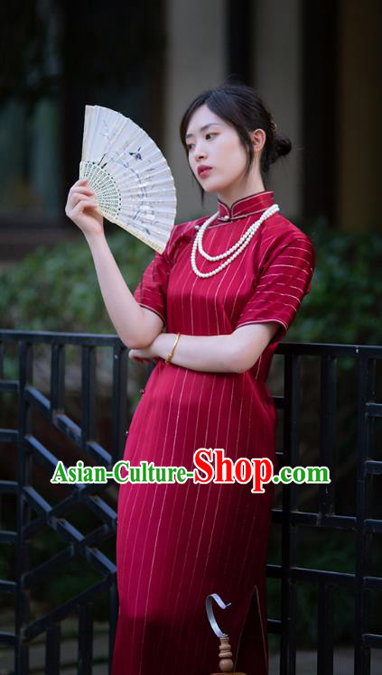 Republic of China Traditional Classical Costume National Cheongsam Red Silk Qipao Dress Republic of China Traditional Classical Costume National Cheongsam Red Silk Qipao Dress
