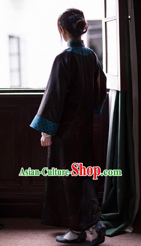China Traditional Black Silk Qipao Costume Classical Cheongsam National Women Dress China Traditional Black Silk Qipao Costume Classical Cheongsam National Women Dress