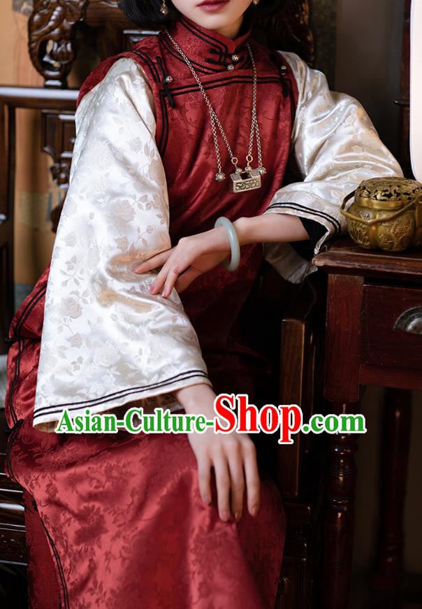 China Traditional Qipao Costume National Women Dress Classical Red Silk Cheongsam China Traditional Qipao Costume National Women Dress Classical Red Silk Cheongsam