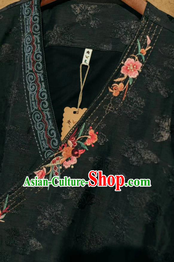 China National Black Flax Vest Women Embroidered Waistcoat Traditional Tang Suit Clothing China National Black Flax Vest Women Embroidered Waistcoat Traditional Tang Suit Clothing