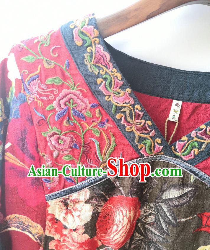 Chinese National Embroidered Flax Red Dress Traditional Printing Clothing Chinese National Embroidered Flax Red Dress Traditional Printing Clothing