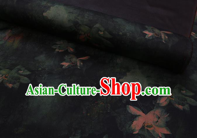 Chinese Classical Green Lotus Pattern Silk Fabric Traditional Cheongsam Gambiered Guangdong Silk Watered Gauze Chinese Classical Green Lotus Pattern Silk Fabric Traditional Cheongsam Gambiered Guangdong Silk Watered Gauze