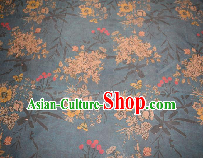 Chinese Classical Crack Pattern Dark Green Silk Drapery Traditional Gambiered Guangdong Gauze Cheongsam Fabric Chinese Classical Crack Pattern Dark Green Silk Drapery Traditional Gambiered Guangdong Gauze Cheongsam Fabric