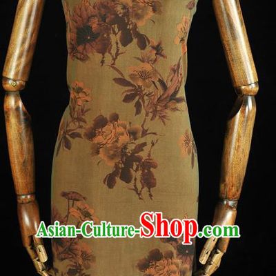 Chinese Classical Flowers Pattern Silk Drapery Traditional Cheongsam Olive Green Silk Fabric Gambiered Guangdong Gauze