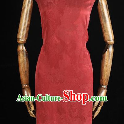 Chinese Purplish Red Gambiered Guangdong Gauze Traditional Cheongsam Jacquard Silk Fabric Classical Peony Pattern Satin Material
