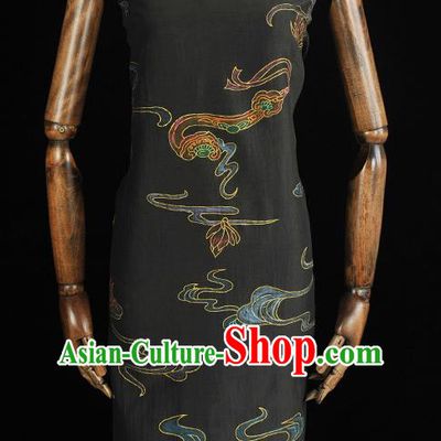 Chinese Cheongsam Black Gambiered Guangdong Gauze Classical Craquelure Pattern Silk Material Traditional Hand Painting Fabric