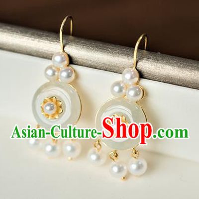 China Traditional Qing Dynasty Jade Earrings Ancient Imperial Concubine Ear Jewelry Accessories