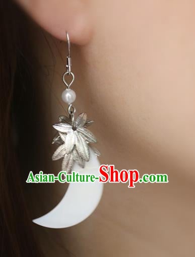 Handmade Traditional Shell Moon Ear Accessories Chinese National Silver Maple Leaf Earrings Handmade Traditional Shell Moon Ear Accessories Chinese National Silver Maple Leaf Earrings