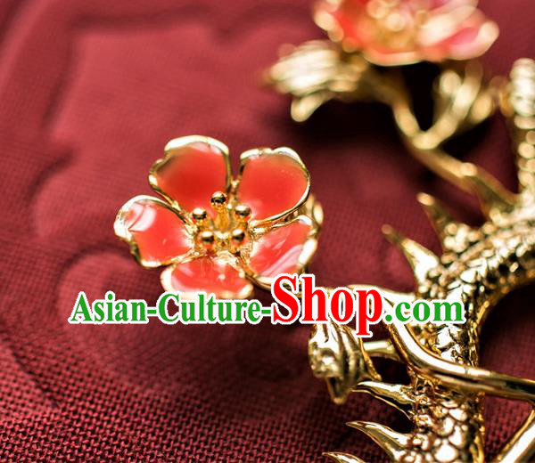 China Ancient Empress Gilding Dragon Ear Jewelry Accessories Traditional Qing Dynasty Queen Earrings China Ancient Empress Gilding Dragon Ear Jewelry Accessories Traditional Qing Dynasty Queen Earrings