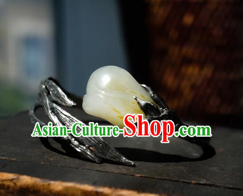 Chinese Handmade Silver Bracelet Accessories Traditional Yellow Jade Mangnolia Jewelry Chinese Handmade Silver Bracelet Accessories Traditional Yellow Jade Mangnolia Jewelry