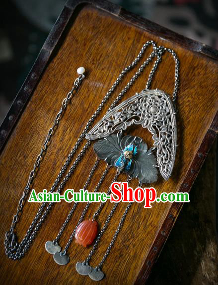 Handmade China Agate Tassel Accessories National Women Jewelry Traditional Silver Carving Necklace Pendant Handmade China Agate Tassel Accessories National Women Jewelry Traditional Silver Carving Necklace Pendant