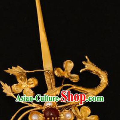 China Traditional Ming Dynasty Court Pearls Hair Stick Handmade Hair Accessories Ancient Queen Golden Plum Blossom Hairpin