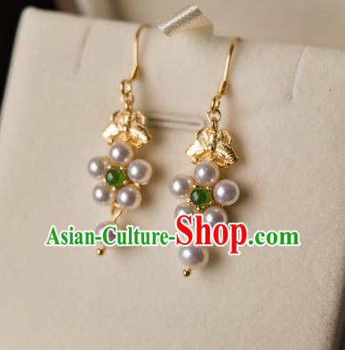 China Ancient Empress Pearls Ear Jewelry Traditional Ming Dynasty Hanfu Chrysoprase Earrings China Ancient Empress Pearls Ear Jewelry Traditional Ming Dynasty Hanfu Chrysoprase Earrings