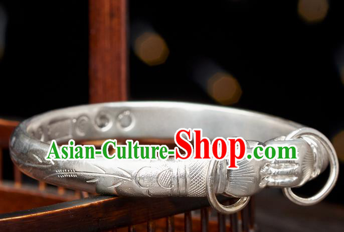 China National Handmade Silver Carving Bracelet Ancient Court Princess Jewelry Accessories China National Handmade Silver Carving Bracelet Ancient Court Princess Jewelry Accessories