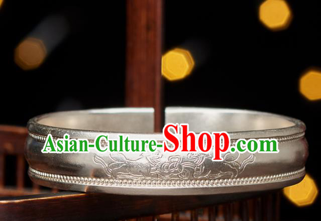 China Handmade National Silver Carving Bracelet Ancient Court Princess Jewelry Wedding Accessories