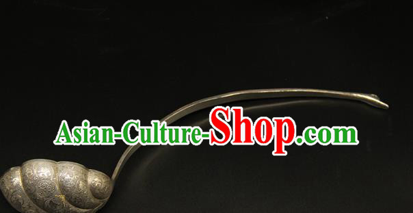 China Tang Dynasty Collectible Accessories Ancient Silver Spoon China Tang Dynasty Collectible Accessories Ancient Silver Spoon