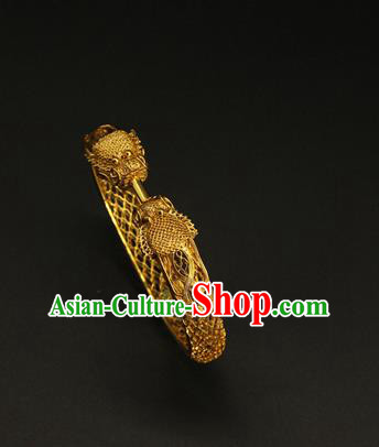 China Ancient Hollowed Dragon Golden Bracelet Handmade Ming Dynasty Jewelry Accessorie China Ancient Hollowed Dragon Golden Bracelet Handmade Ming Dynasty Jewelry Accessorie