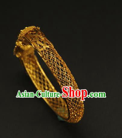China Ancient Hollowed Dragon Golden Bracelet Handmade Ming Dynasty Jewelry Accessorie China Ancient Hollowed Dragon Golden Bracelet Handmade Ming Dynasty Jewelry Accessorie