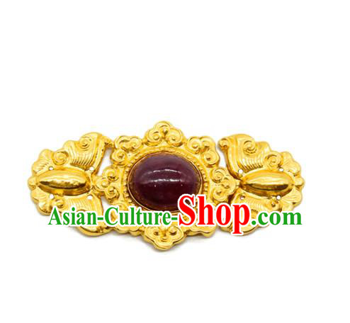 China Handmade Ancient Empress Costume Golden Buckle Ming Dynasty Gilding Butterfly Button China Handmade Ancient Empress Costume Golden Buckle Ming Dynasty Gilding Butterfly Button