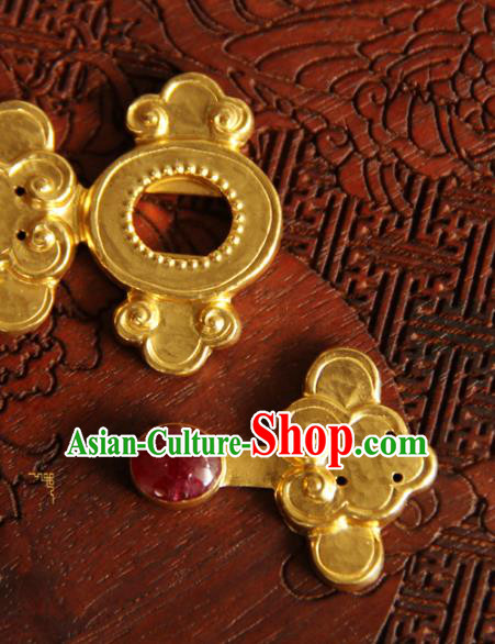 China Ancient Costume Golden Buckle Handmade Ming Dynasty Gilding Button Snap Fastener China Ancient Costume Golden Buckle Handmade Ming Dynasty Gilding Button Snap Fastener