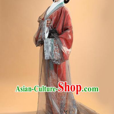China Traditional Han Dynasty Imperial Consort Embroidered Dress Ancient Palace Woman Historical Clothing