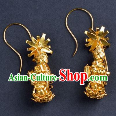 Handmade Chinese Ancient Empress Ear Jewelry Traditional Ming Dynasty Court Golden Earrings Accessories