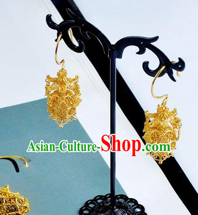 Handmade Chinese Traditional Ming Dynasty Filigree Golden Accessories Ancient Empress Lantern Earrings Jewelry Handmade Chinese Traditional Ming Dynasty Filigree Golden Accessories Ancient Empress Lantern Earrings Jewelry