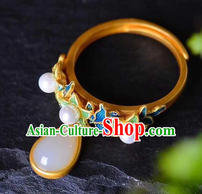China Ancient Court Queen Cloisonne Ring Traditional Hanfu White Chalcedony Jewelry Accessories China Ancient Court Queen Cloisonne Ring Traditional Hanfu White Chalcedony Jewelry Accessories