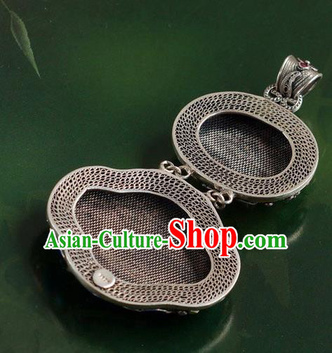 China Traditional National Jade Jewelry Accessories Handmade Cloisonne Bat Necklace Pendant China Traditional National Jade Jewelry Accessories Handmade Cloisonne Bat Necklace Pendant