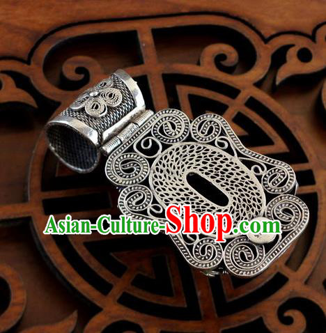 China Traditional National Jewelry Court Accessories Handmade Lapis Silver Necklace Pendant China Traditional National Jewelry Court Accessories Handmade Lapis Silver Necklace Pendant