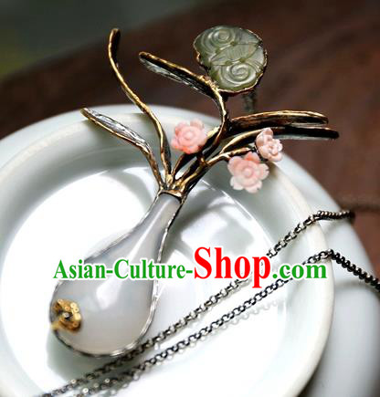 Handmade China Jade Accessories Traditional Brooch Pendant National Women Silver Jewelry Handmade China Jade Accessories Traditional Brooch Pendant National Women Silver Jewelry