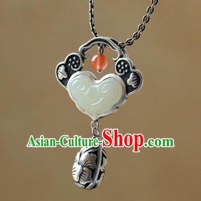 China Handmade Silver Carving Necklace Pendant Classical Accessories Traditional National Jade Cloud Necklet Jewelry